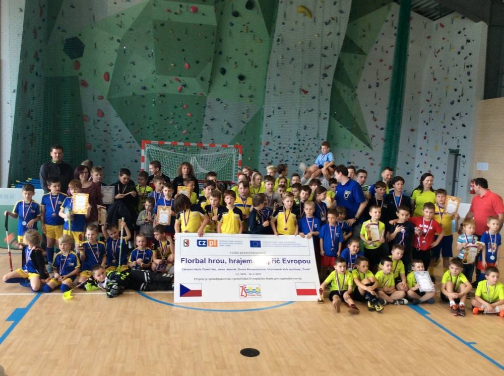 Čtvrtý florbalový turnaj v projektu „Florbal hrou, hrajeme napříč Evropou“