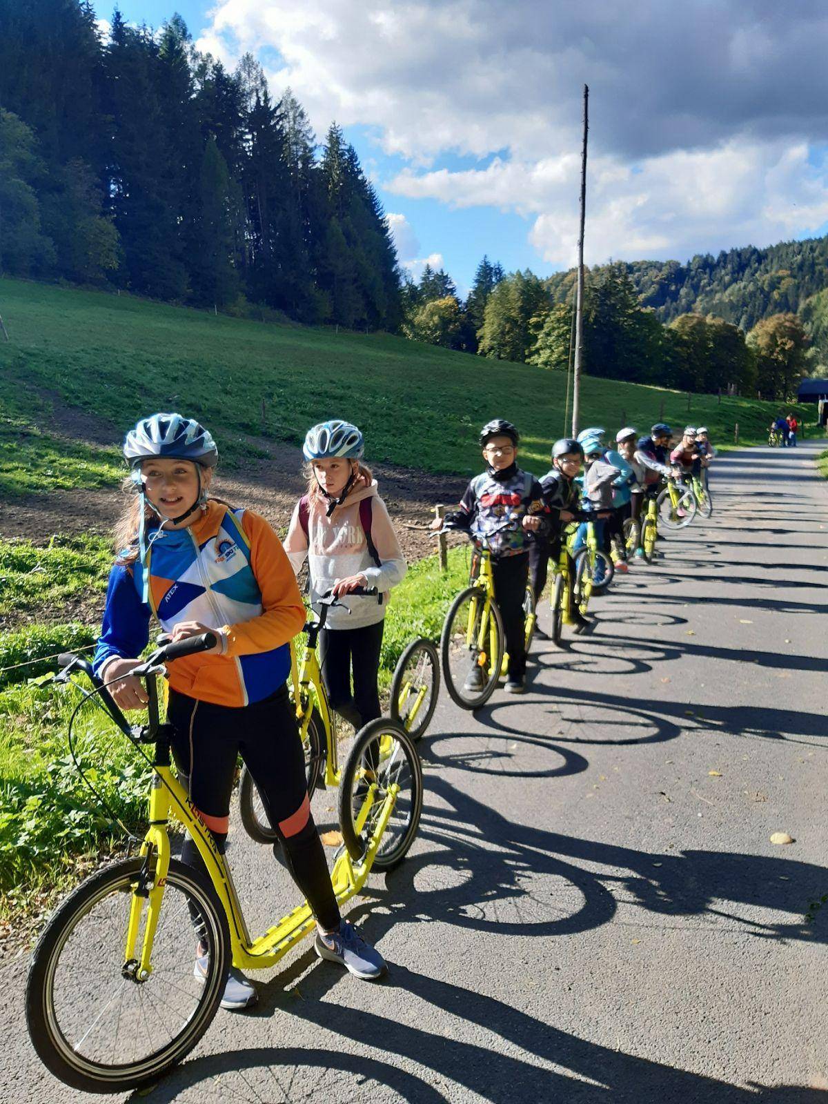 Ohlédnutí za měsícem září ve školní družině