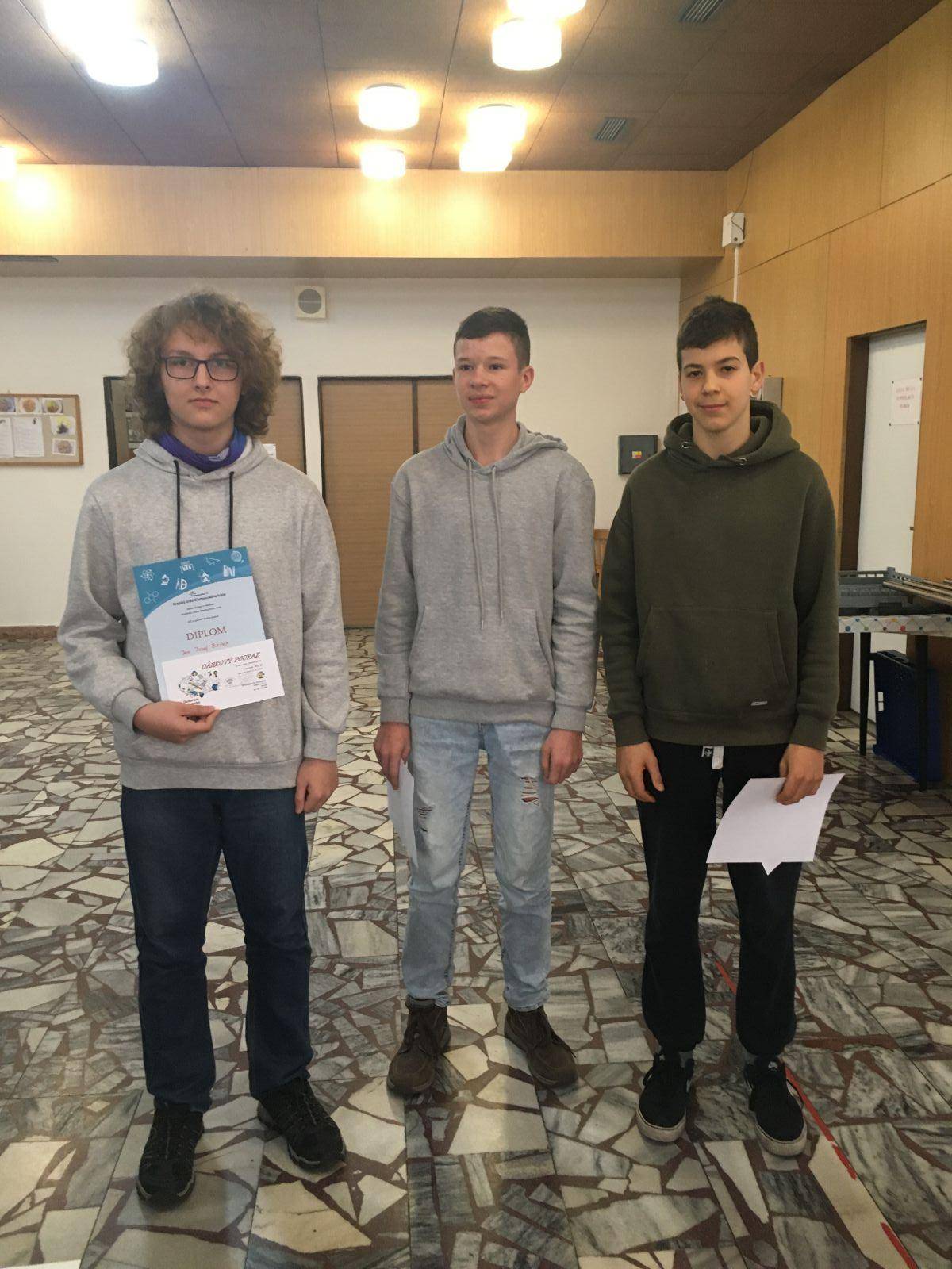 Pythagoriáda c2 = a2 + b2